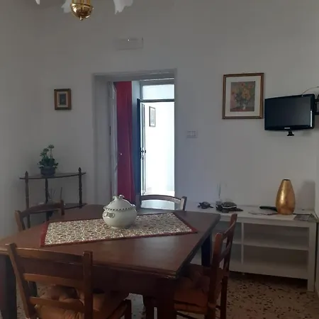 A Due Passi Dal Centro Holiday home Mazara del Vallo